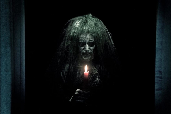 Insidious: Chapitre 2, un film horrifique et surnaturel parfaitement construit