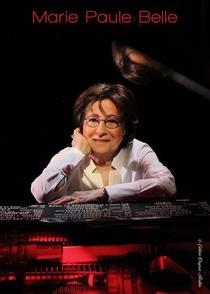 Les secrets d'une carrière qui dure ? À l'occasion de ses 50 ans de carrière, la chanteuse et pianiste Marie-Paule Belle nous raconte ses anecdotes musicales