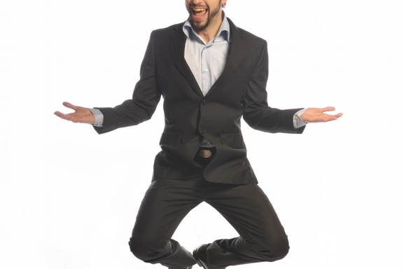 Vous etes invites  a la finale du Montreux Comedy à Bobino ! Soirée parraine  par Arnaud Tsamere!