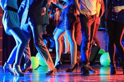 CASTING : Mannequins/Modèles pour soirée clubbing aux côtés d'un artiste américain