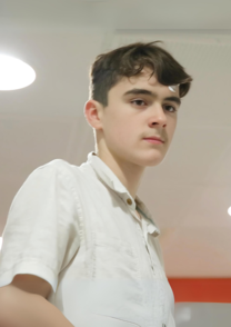 Réaliser un film à seulement 15 ans : le défi d’Axel Vasseur, jeune prodige du cinéma